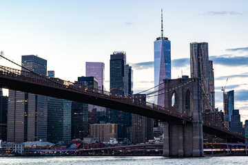 Fototapeta premium city bridge and city skyline