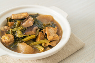 Chinese vegetable stew  with tofu or mixture of vegetables soup