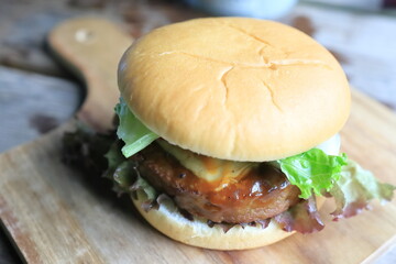 手作りハンバーガー