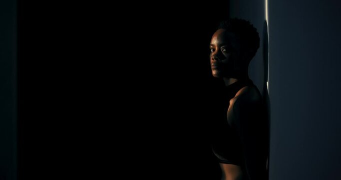 Conceptual Fashion Editorial: The photo is part of a conceptual fashion editorial, exploring avant-garde fashion concepts and pushing the boundaries of artistic expression.