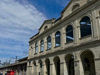 Fototapeta premium Nîmes, May 2023 : Visit the beautiful city of Nîmes en Provence - Historical city with its arena and ancient theater - View on the city