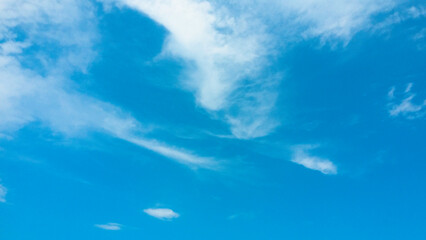 Fototapeta na wymiar 푸른 하늘