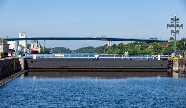 Schleusenanlage Kiel - Holtenau
