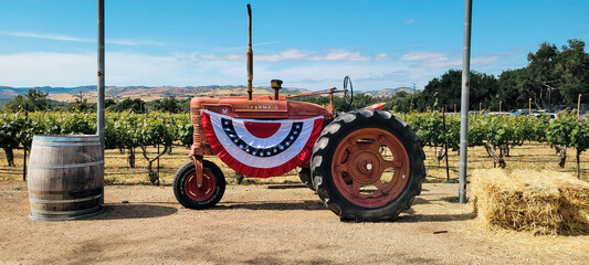 old rusty tractor © F#ck yeah! Go you!
