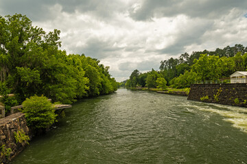 Fototapeta na wymiar Augusta canal near the Savannah river rapids