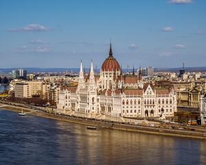 Fototapeta na wymiar budapest, parliament, hungary, river, danube