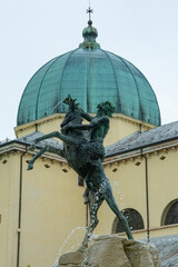 statue fauno