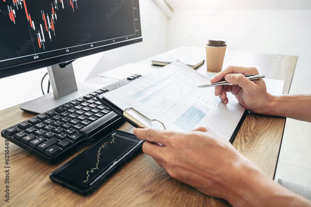 Poster Businessman working with computer, thinking and analyzing graph