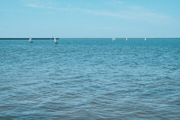 Obraz premium Sailing regatta of the junior class.