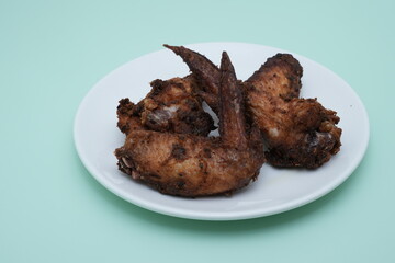 crispy fried chicken wings