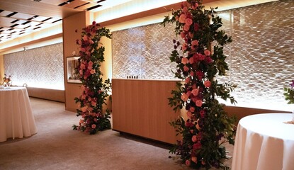 Roses Rose Bouquet Beautiful Wedding Flowers Bouquet Event Design Arrangement Floral Events Reception Ceremony Love Romantic Tableware Silverware Invitation Centerpiece Bokeh Background Garden Nature