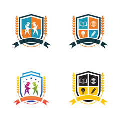 Fototapeta premium Education logo template vector icon set