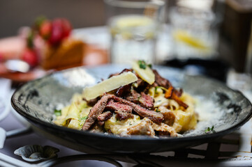 italian pasta with beef