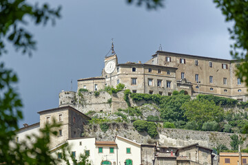 Fototapeta na wymiar Ville en Italie