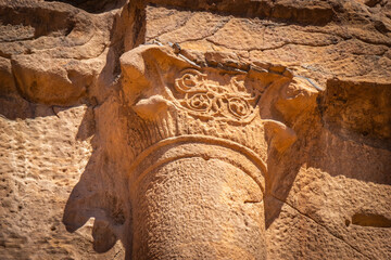 column, royal tombs, Petra, jordan, ruins, valley, canyon, gorge, siq, middle east