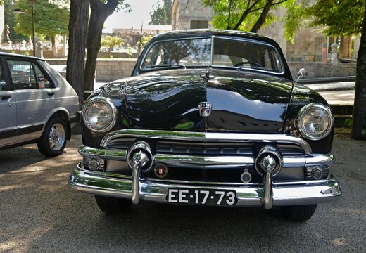 Ford Custom V8 historic car from 1951