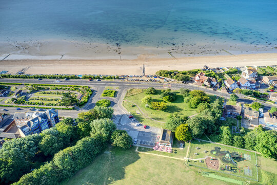 West Park and Aldwick Beach to the east of Bognor Regis in West Sussex, Aerial photo