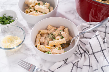 Chicken alfredo pasta