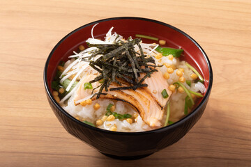 トラウトサーモンの茶漬け