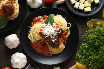 Concept of delicious food - pasta with meatballs