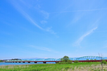 阿賀野川と松浜橋（新潟県）