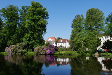 Fototapeta na wymiar Oldenburger Schlossgarten in Oldenburg