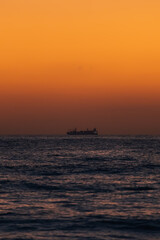 Obraz premium Sunrise by the beach
