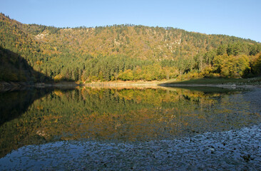 Suluklu Lake is located in Bolu, Turkey. Suitable for camping, photography and hiking.