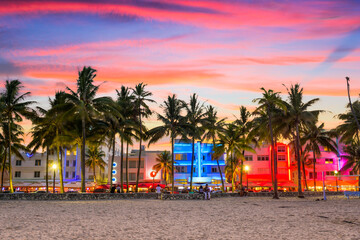 Fototapeta premium Miami Beach, Florida, USA at Ocean Drive.
