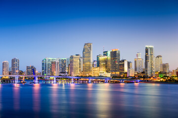 Fototapeta na wymiar Miami, Florida, USA downtown skyline.