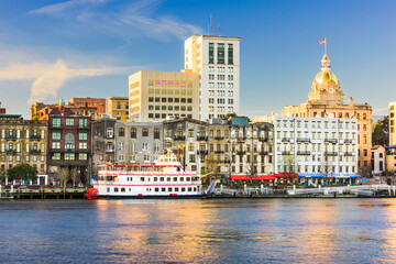 Savannah, Georgia, USA riverfront skyline.