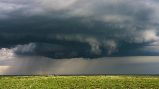 Storm Clouds Building, Scary Sky, Threatening Weather