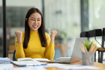 Asian business woman smiling and gesture computer. Small business sme freelancer online start...