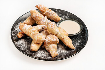 stuffed sweet rolls with sauce