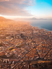 Neapel aus der Luft