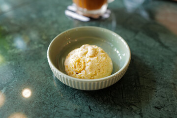 Close up butter cookie in green dish