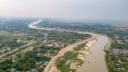 River of the Chao Phraya River in Sing Buri Province flows through a long way to Bangkok An old picture depicting the lives of the countryside.