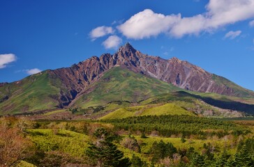 青空に映える利尻富士