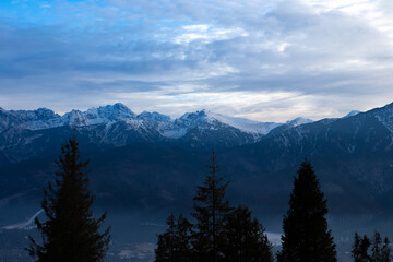 Fototapeta premium Gubalowka - view on panorama of Tatras at sunset, Poland.