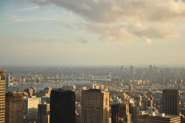 Fototapeta premium Aerial view of New York's skyline with modern architecture rising to the sky