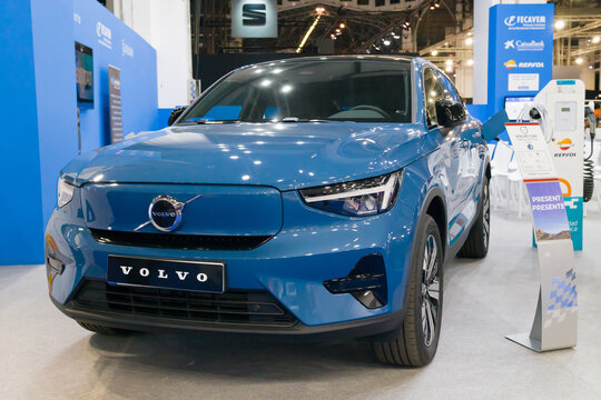 C40 Vector Volvo C40 Recharge Images – Browse 87 Stock Photos, Vectors, and Video ...