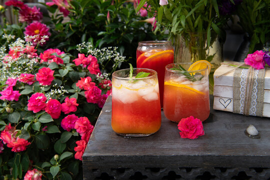 Cocktails in the garden 