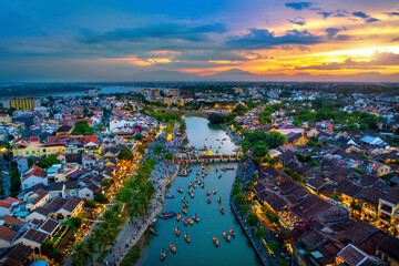Hoi An ancient town and Hoai river in twilight, Vietnam. - obrazy, fototapety, plakaty