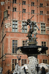 fountain of neptune © Pawel Filusz