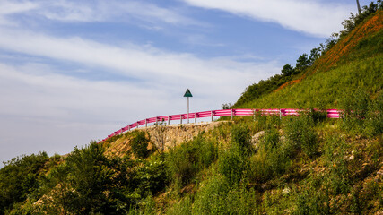 a view of the mountain