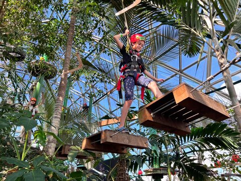 Cairns ZOOM and Wildlife Dome Queensland Australia