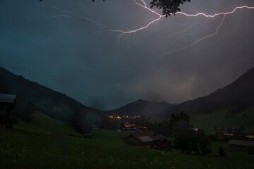 Gewitterstimmung über Gstaad III - obrazy, fototapety, plakaty