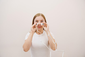 A patient on a magnetotherapy procedure on the nose