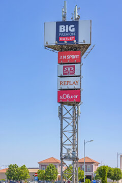 Big Fashion Outlet Tower Indjija Vojvodina
