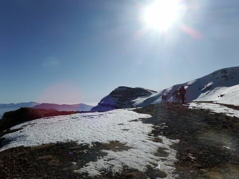 Single day winter hike through some mountains in the Eastern Pyrenees. On the Cadi massif and comabona peak.